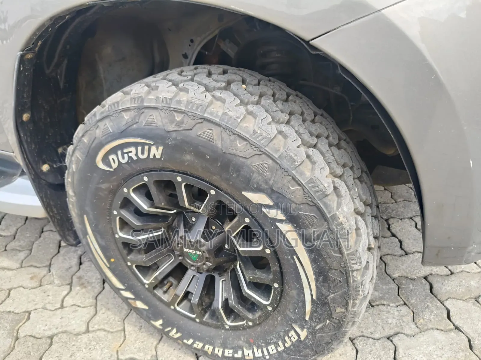 Isuzu D-MAX 2018 Gray