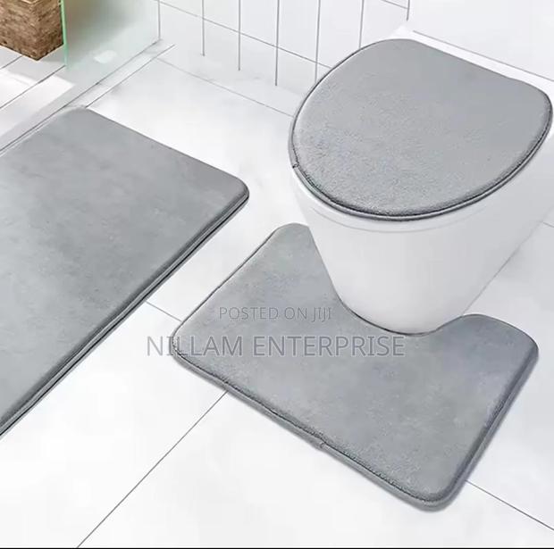 3 in 1 Toilet /Bathroom Mat