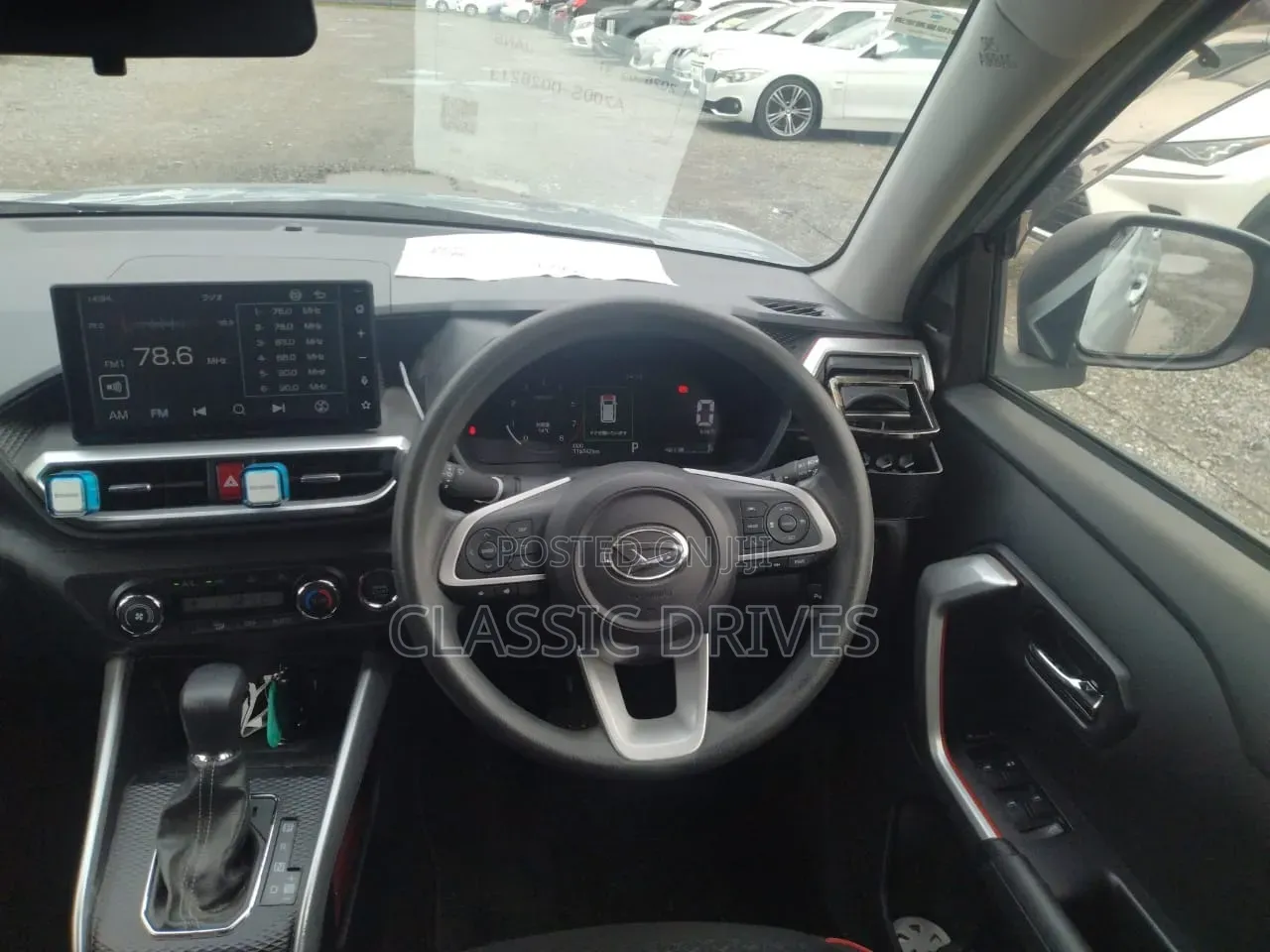 Daihatsu Rocky 2020 Silver