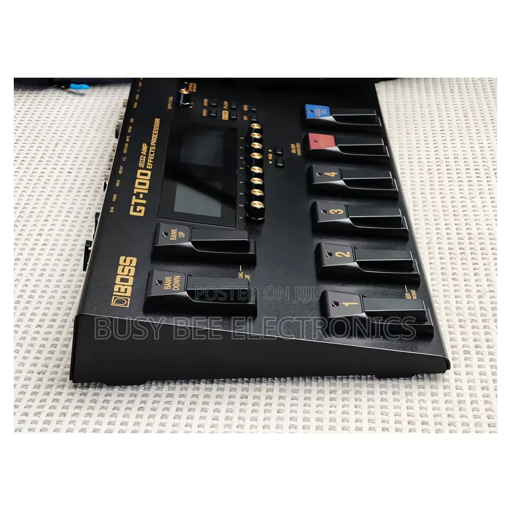 Boss Gt-100 Guitar Multi-Effects