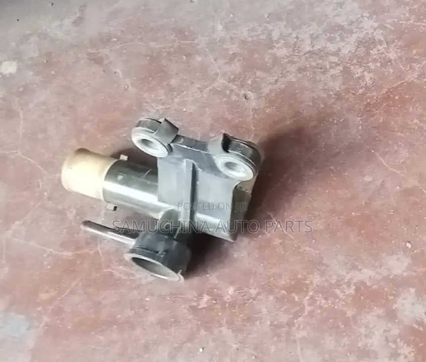 Radiator Connector Toyota Sienta