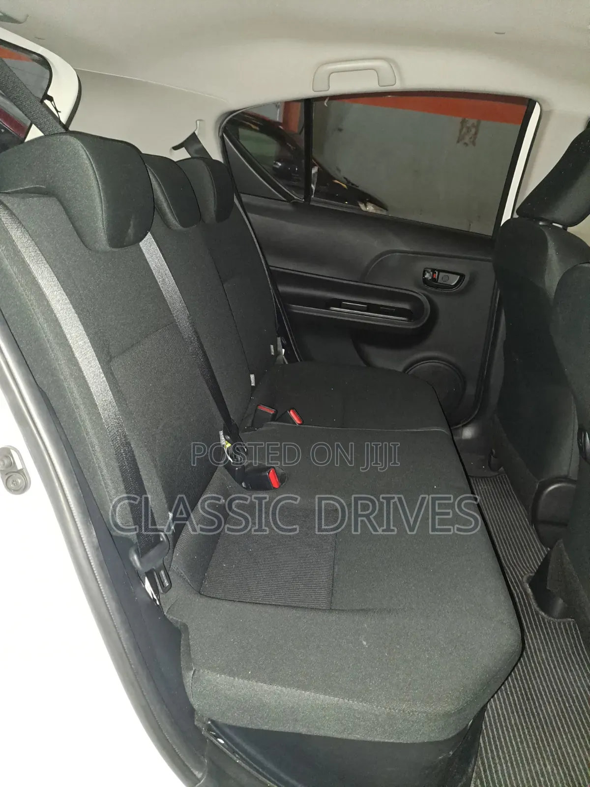 Toyota Aqua 2019 White