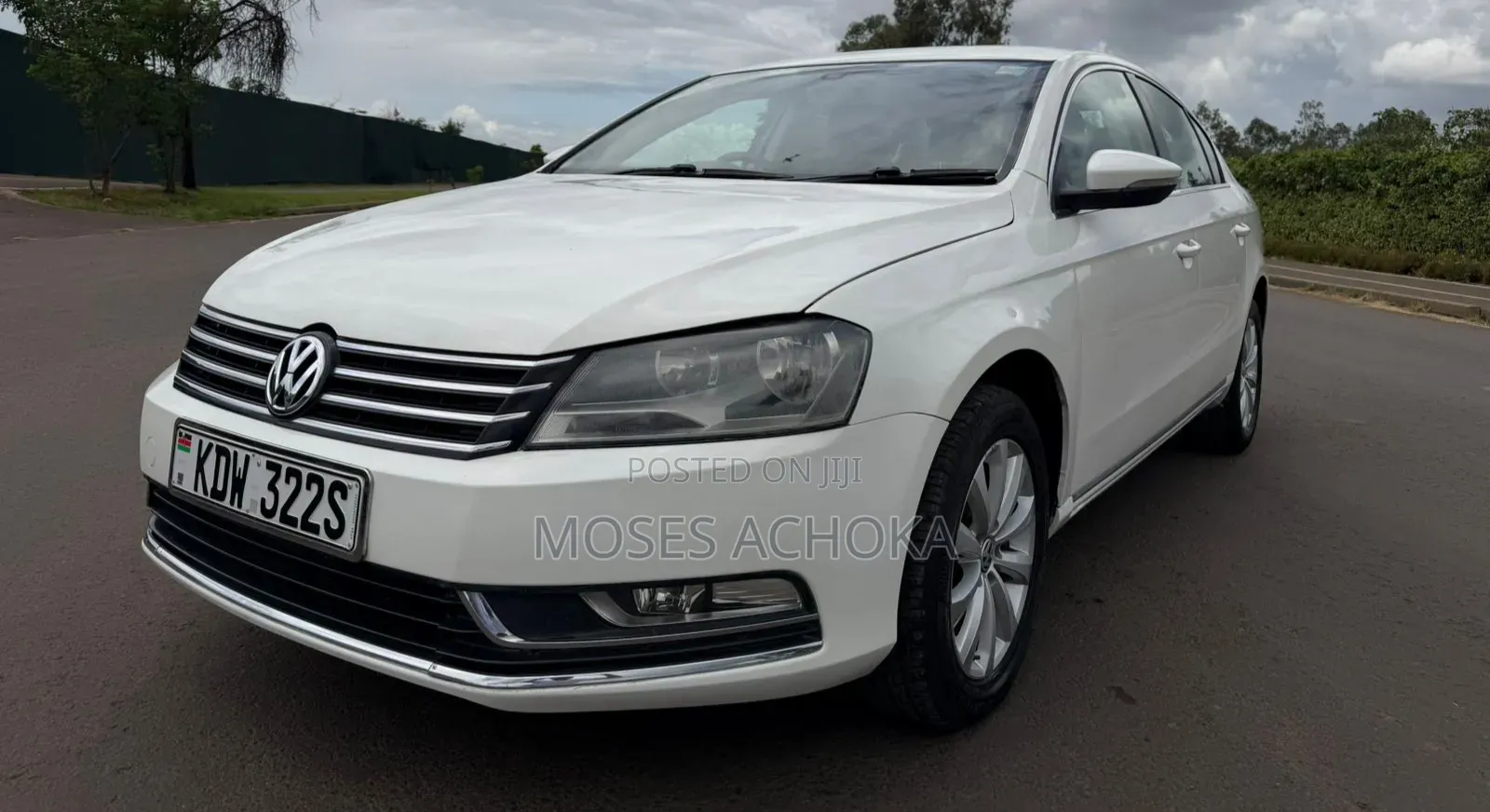 Volkswagen Passat 2013 White