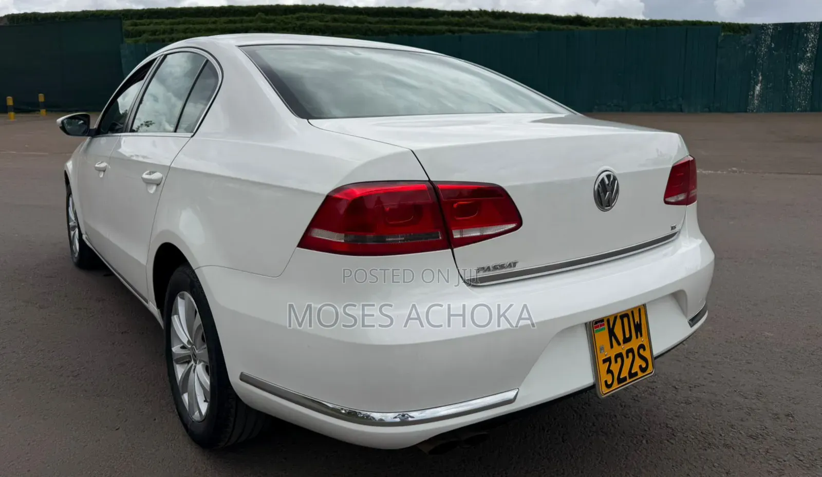 Volkswagen Passat 2013 White