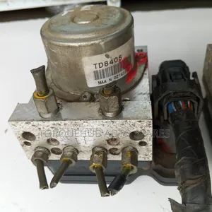 Nissan Xtrail Nt31 Abs Module