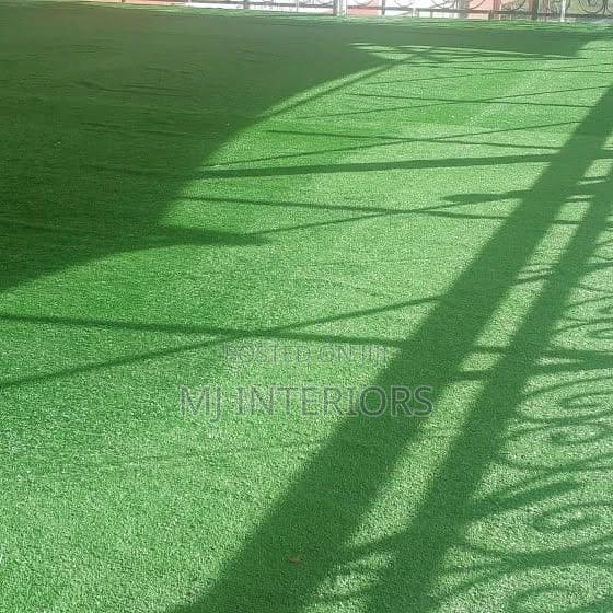 Artificial Turf Grass for Stylish Compound Improvement Projects