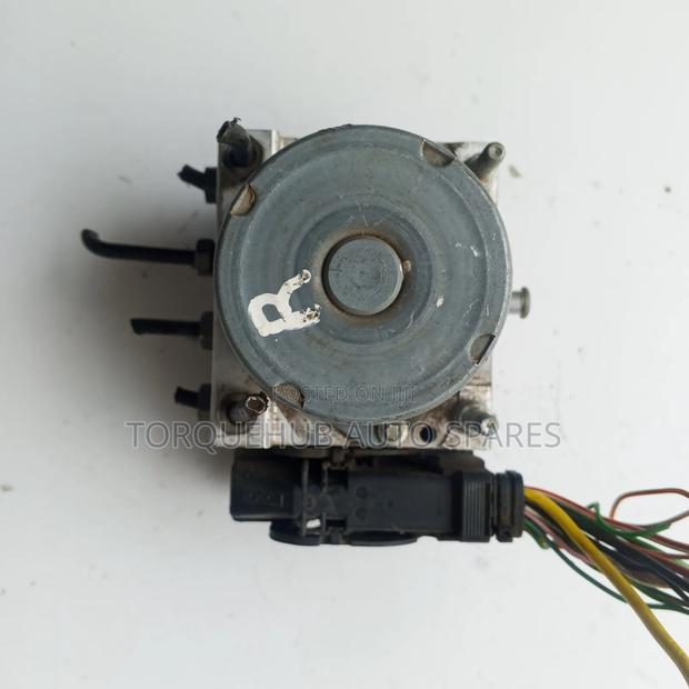 Nissan Dualis Abs Pump - thumbnail 2