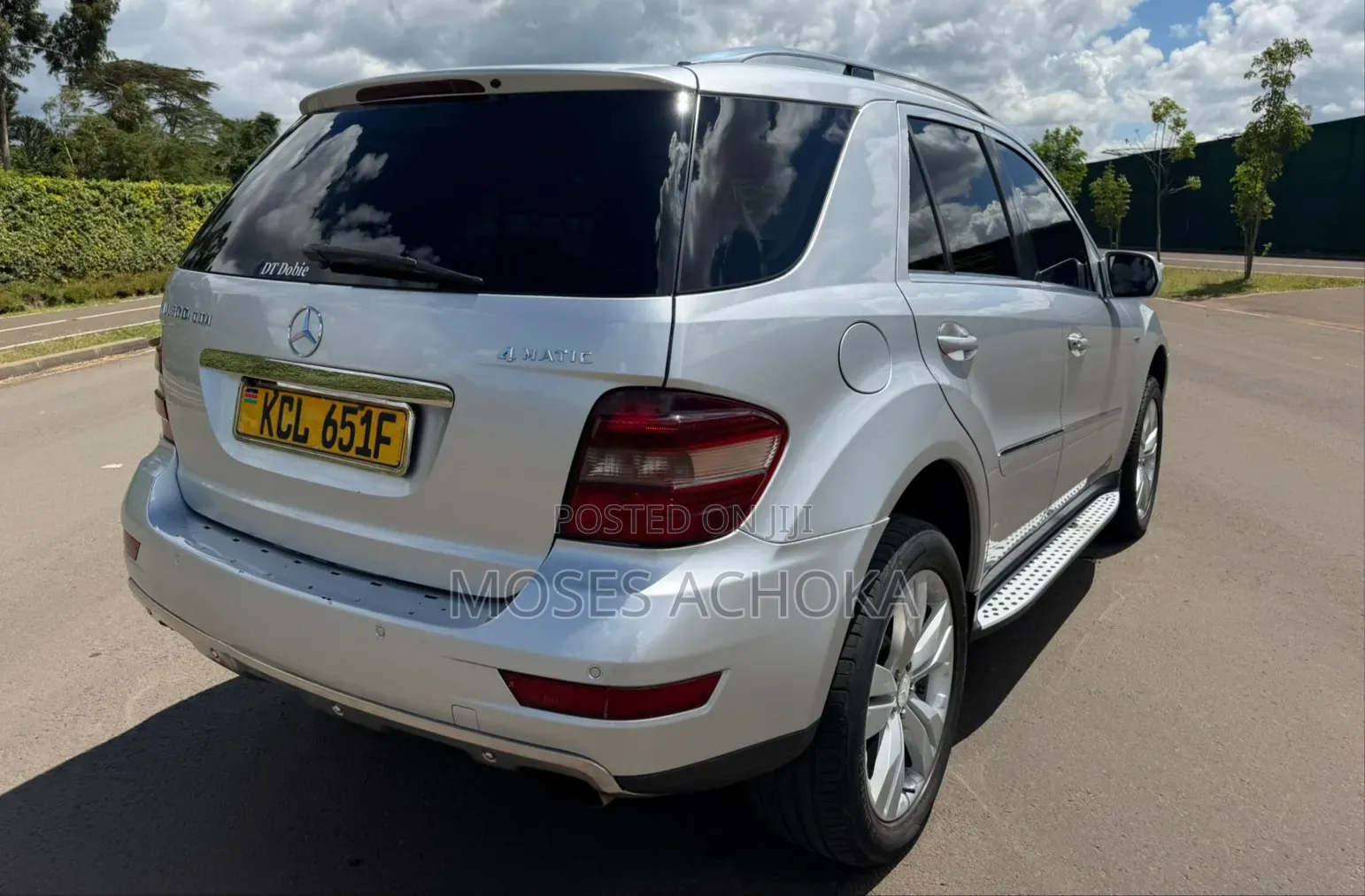Mercedes-Benz M Class 2010 Silver