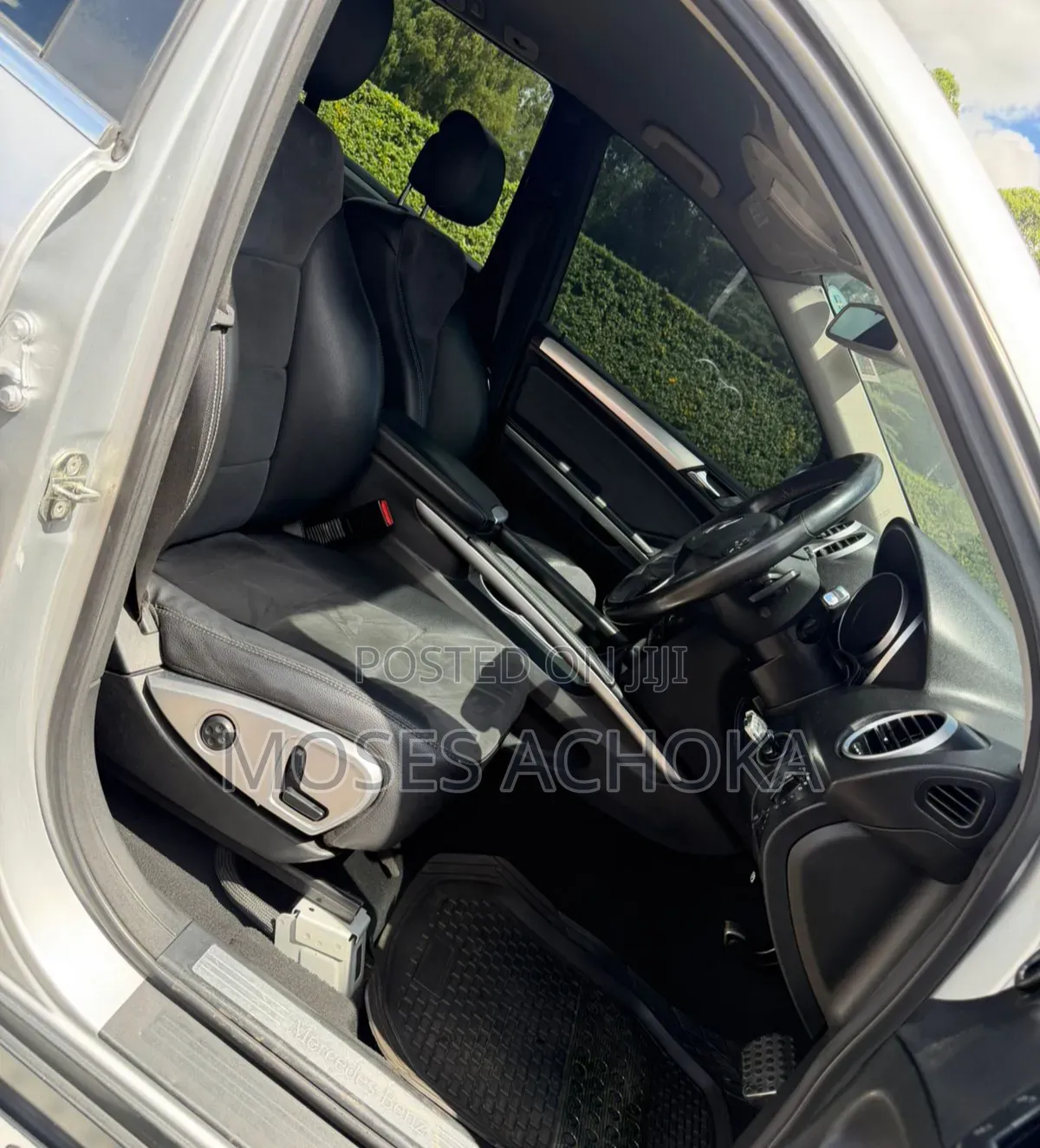 Mercedes-Benz M Class 2010 Silver