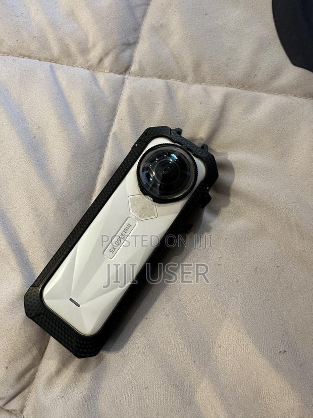 Insta 360 X5 - thumbnail 5