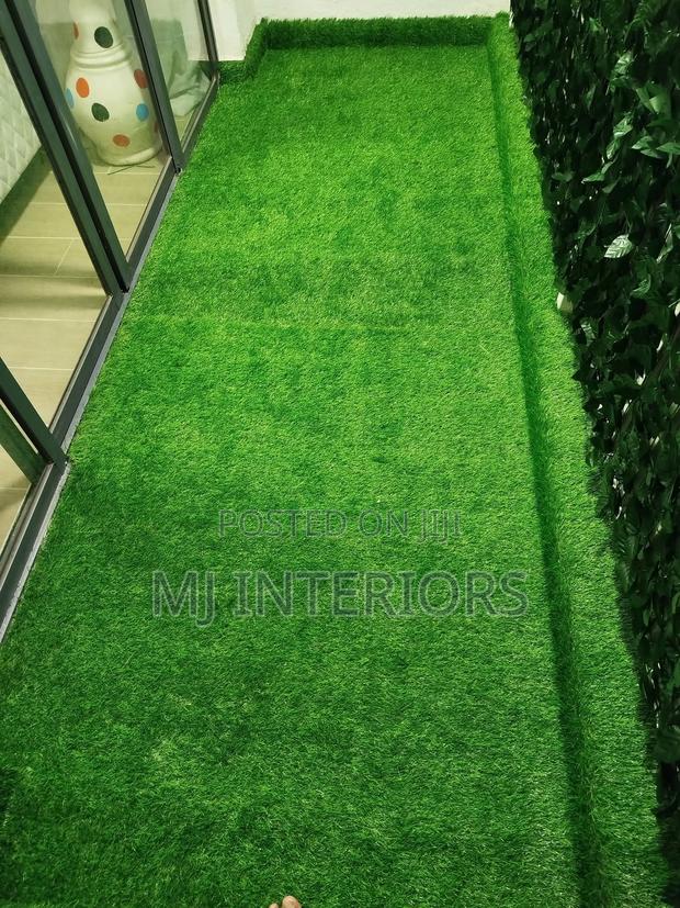 Premium Lawn Flooring for Elegant Garden Landscaping Projects