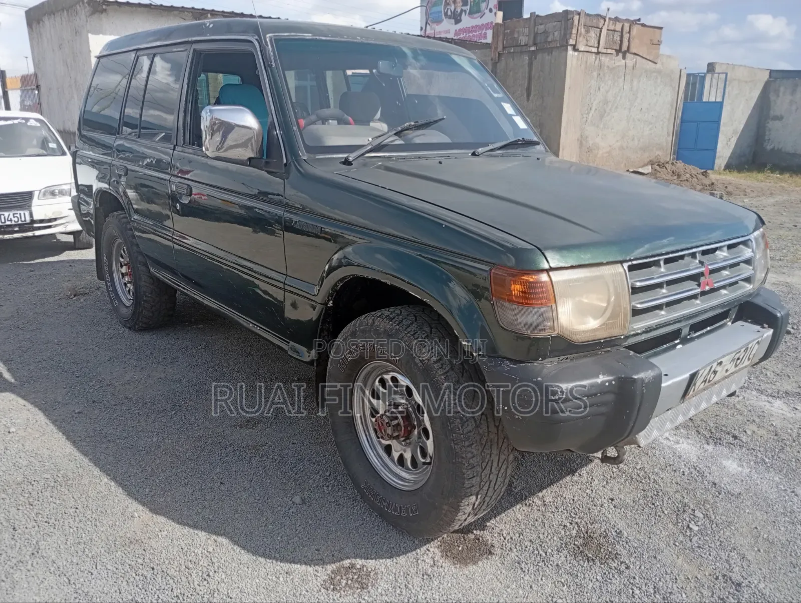 Mitsubishi Pajero Junior 1998 Green