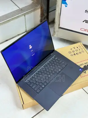 Laptop Dell Precision 5690 32GB Intel Core Ultra 7 SSD 512GB