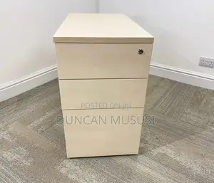 Mobile 3 Drawer Pedestal