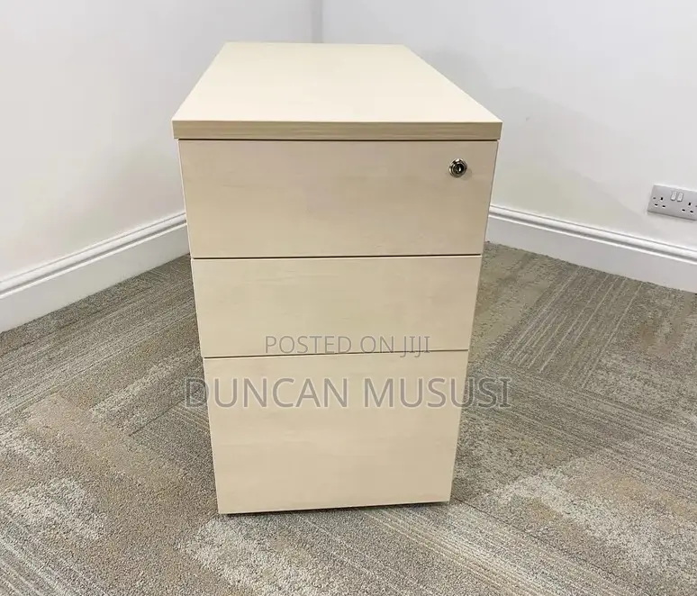 Mobile 3 Drawer Pedestal