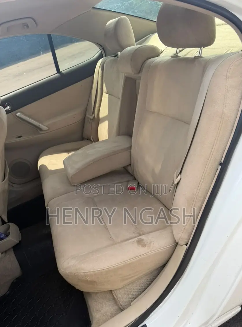 Toyota Premio 2005 White