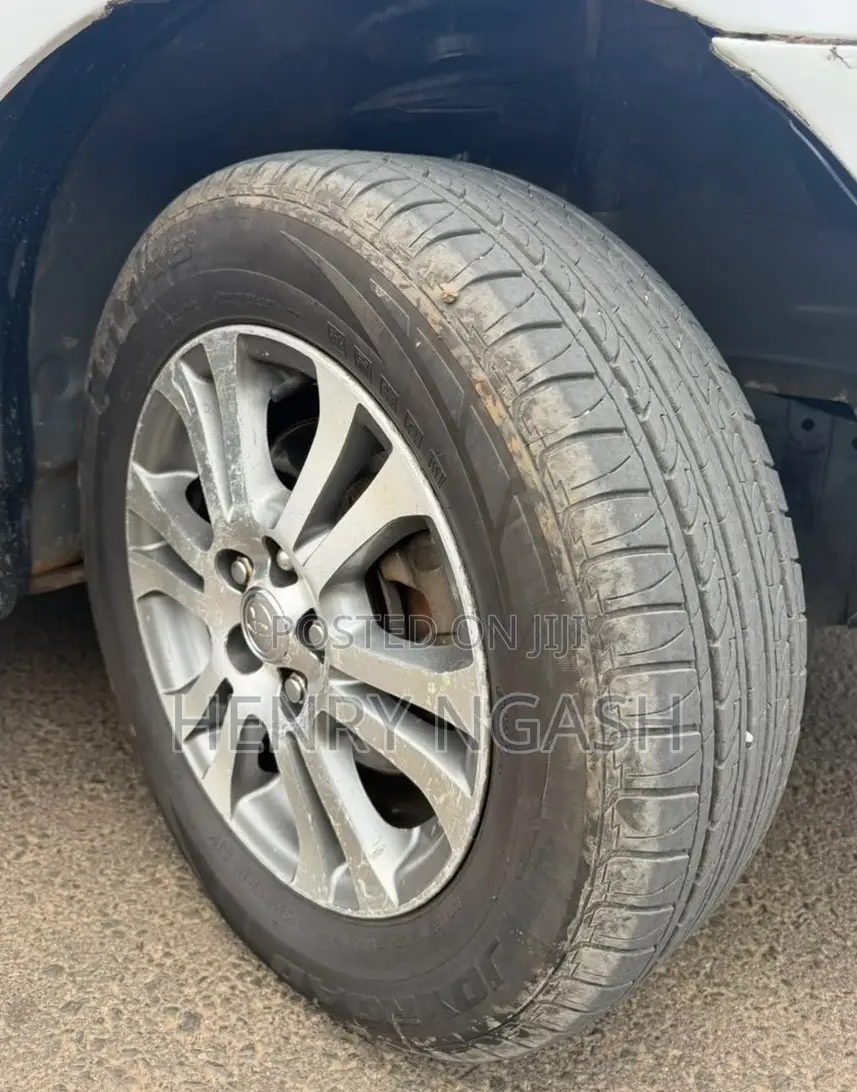 Toyota Premio 2005 White