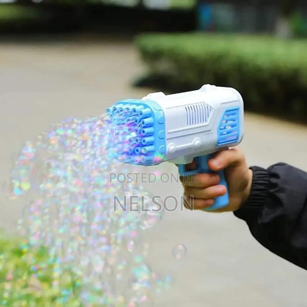 Bazooka Bubble Gun