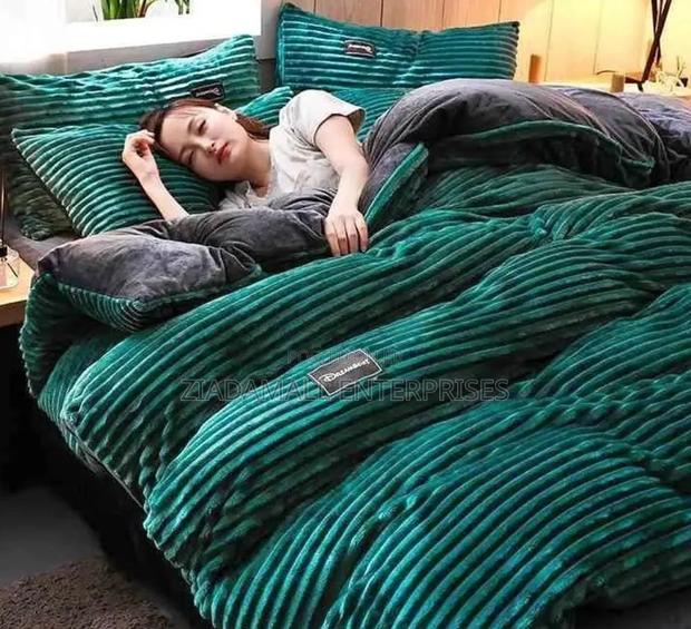 Tc Brand Premium Velvet Bedding Set – Duvet, Bedsheet Pillowcases