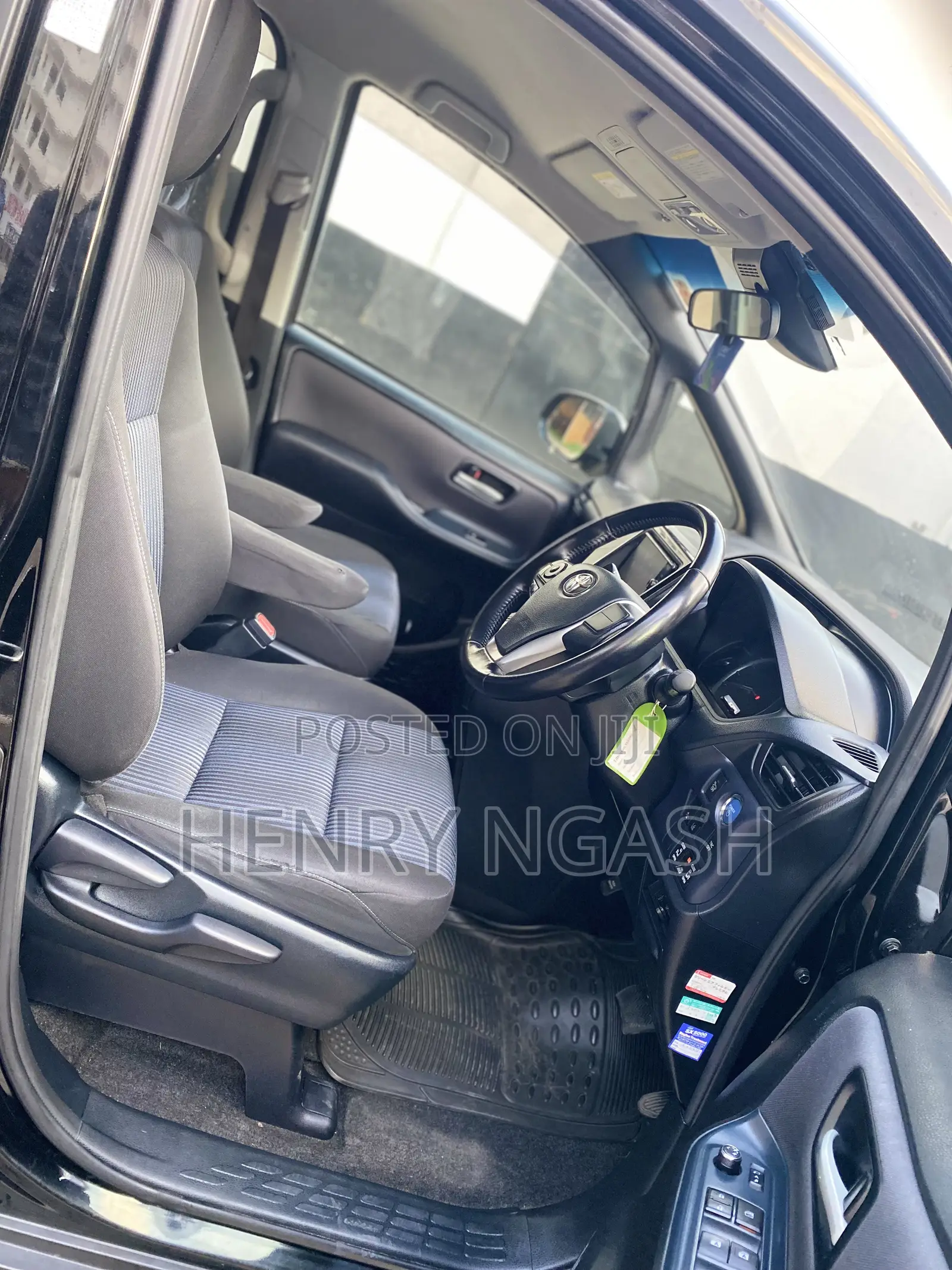 Toyota Noah 2017 Black