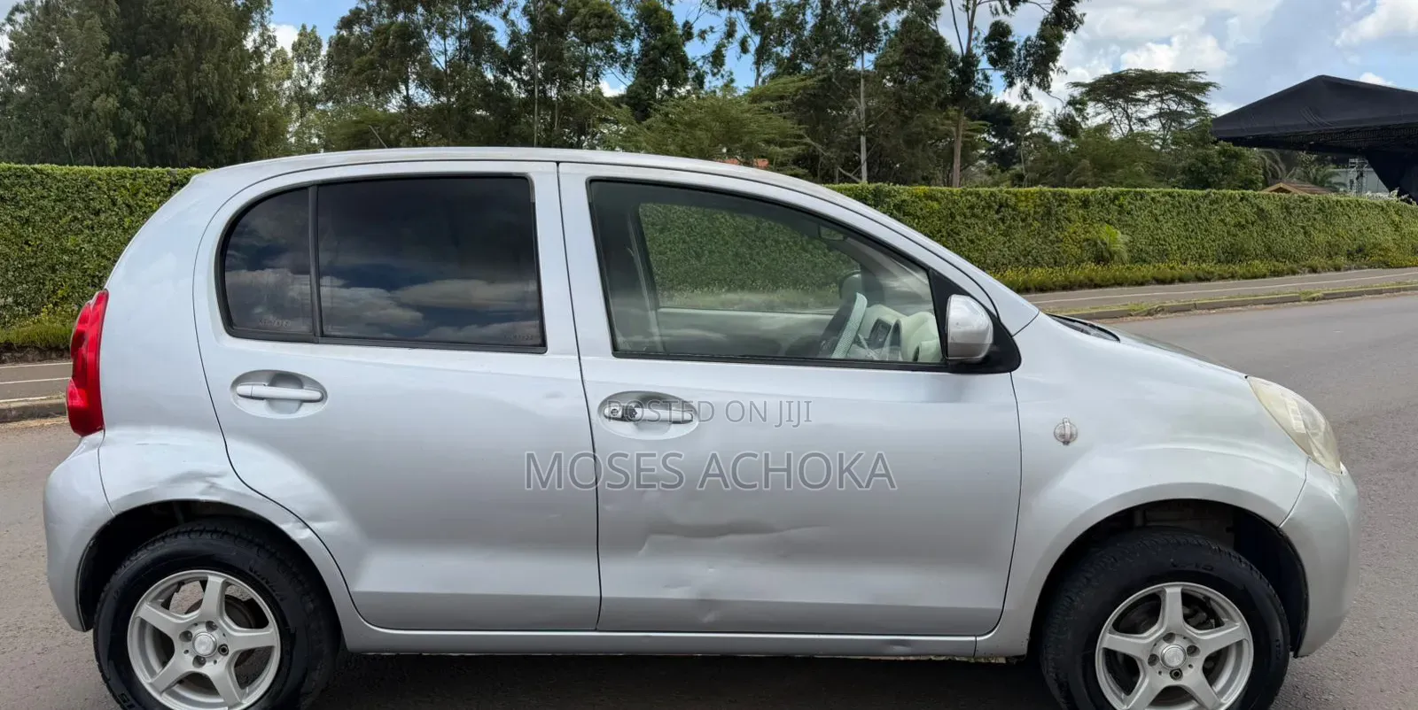 Daihatsu Boon 2010 Silver