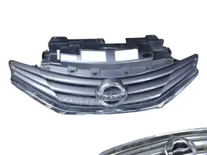 Nissan Note 2012 Grill