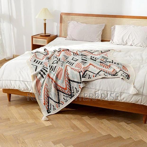 Bohemian Knitted Throw Blankets - thumbnail 8