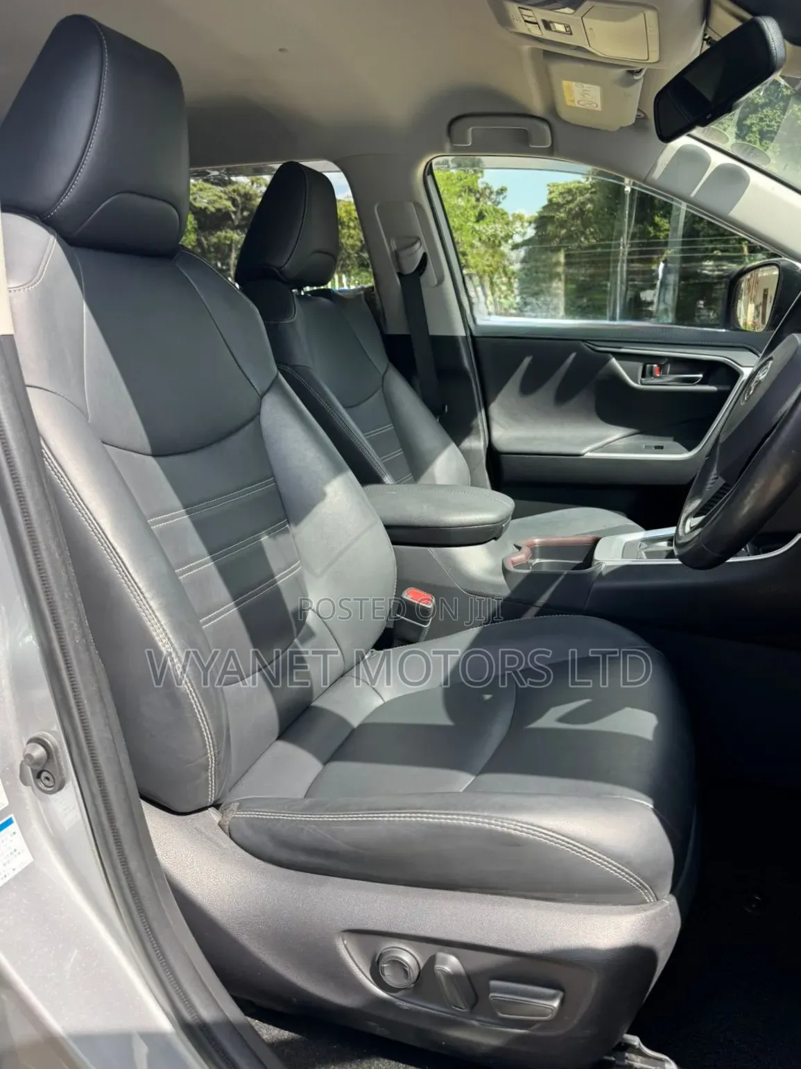 Toyota RAV4 2019 Silver