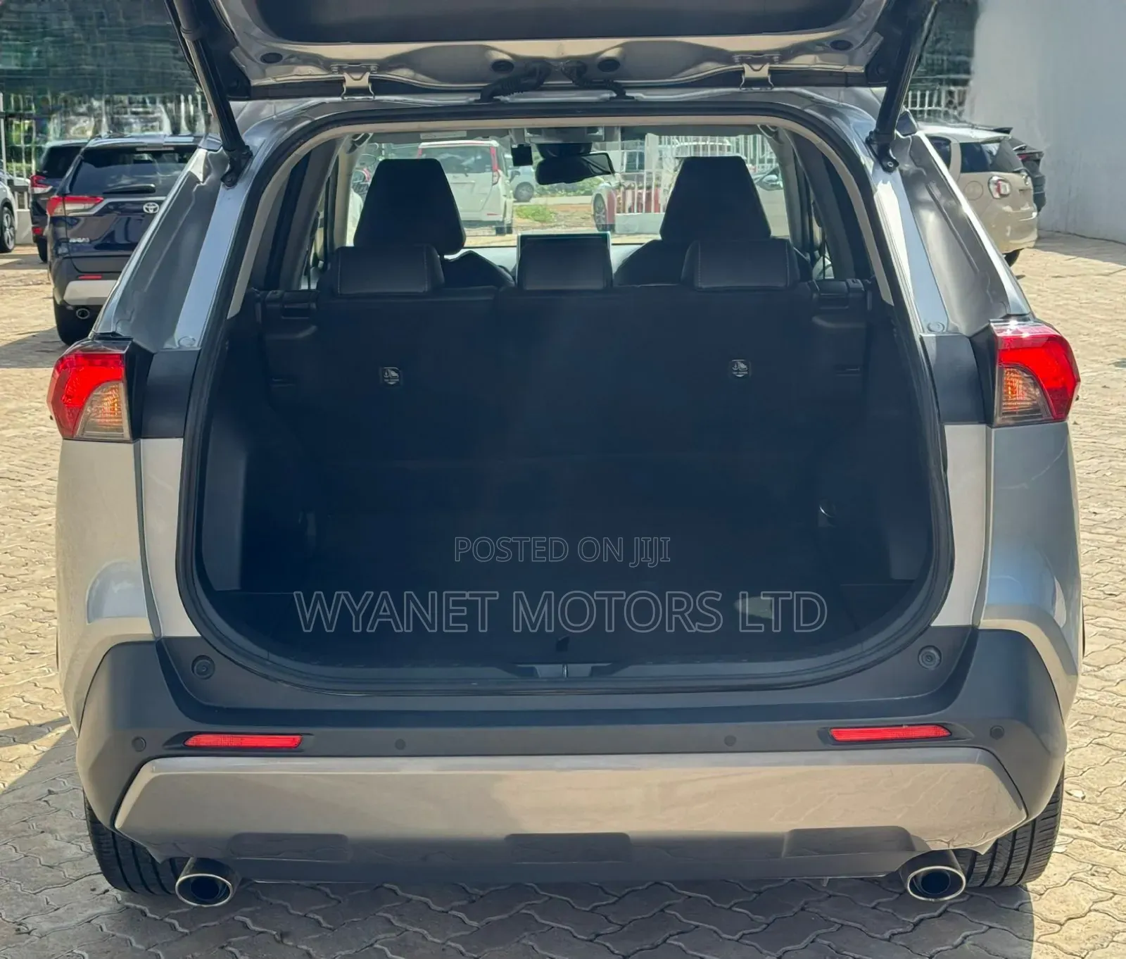 Toyota RAV4 2019 Silver