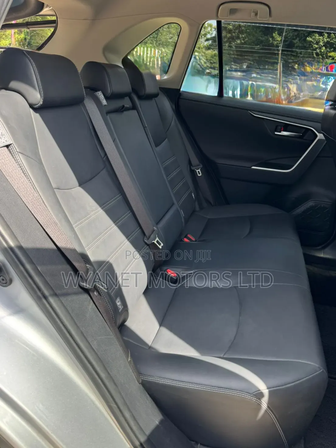 Toyota RAV4 2019 Silver
