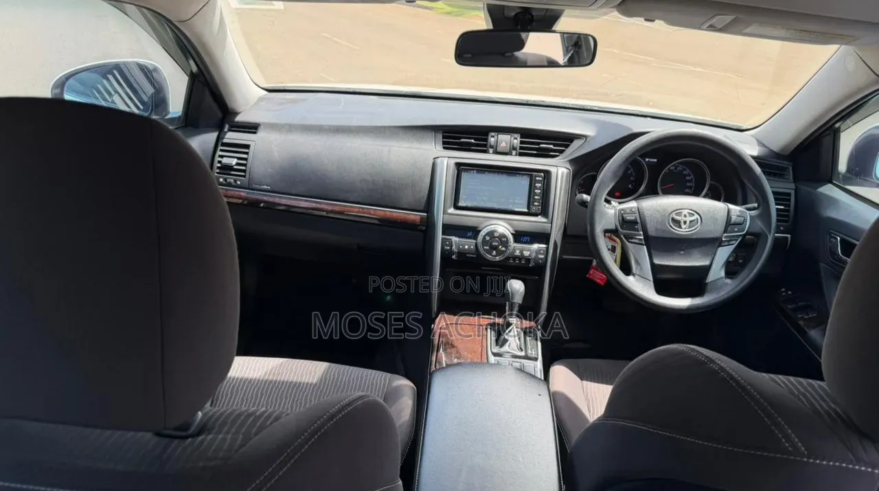 Toyota Mark X 2017 White