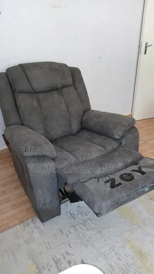 One Seater Zoy Recliner.
