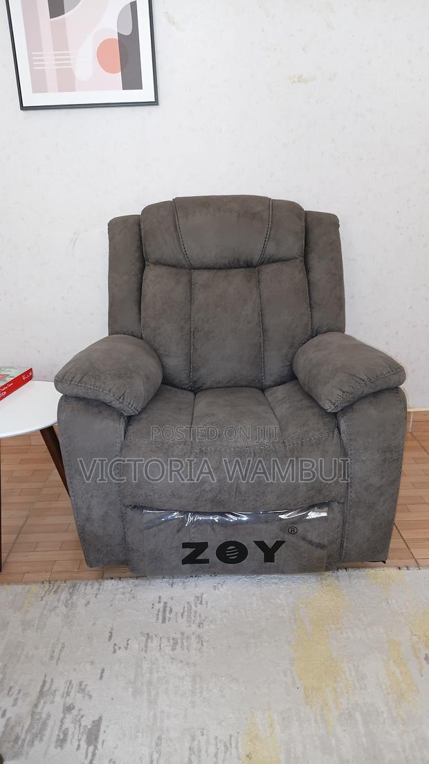 One Seater Zoy Recliner. - thumbnail 2