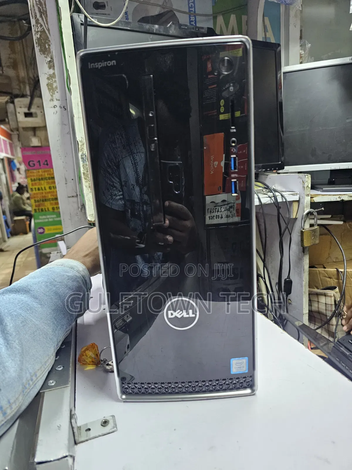 Desktop Computer Dell Inspiron 3000 8GB Intel Core i3 SSD 256GB