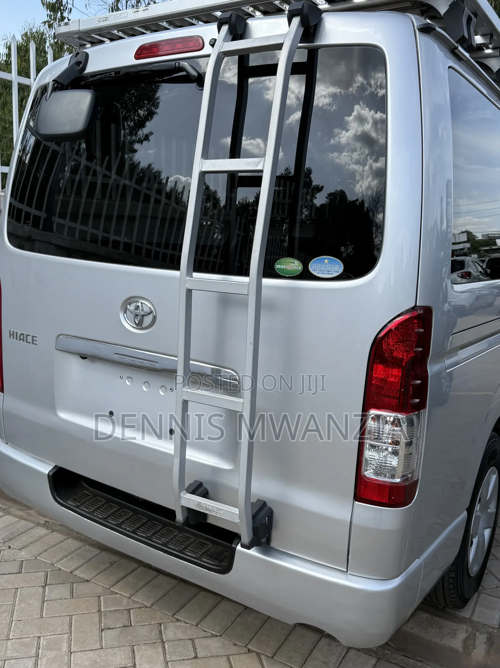 Toyota HiAce 2019 Silver