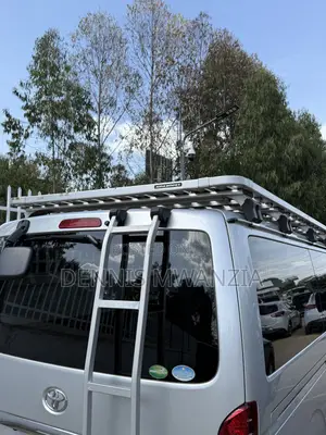 Toyota HiAce 2019 Silver