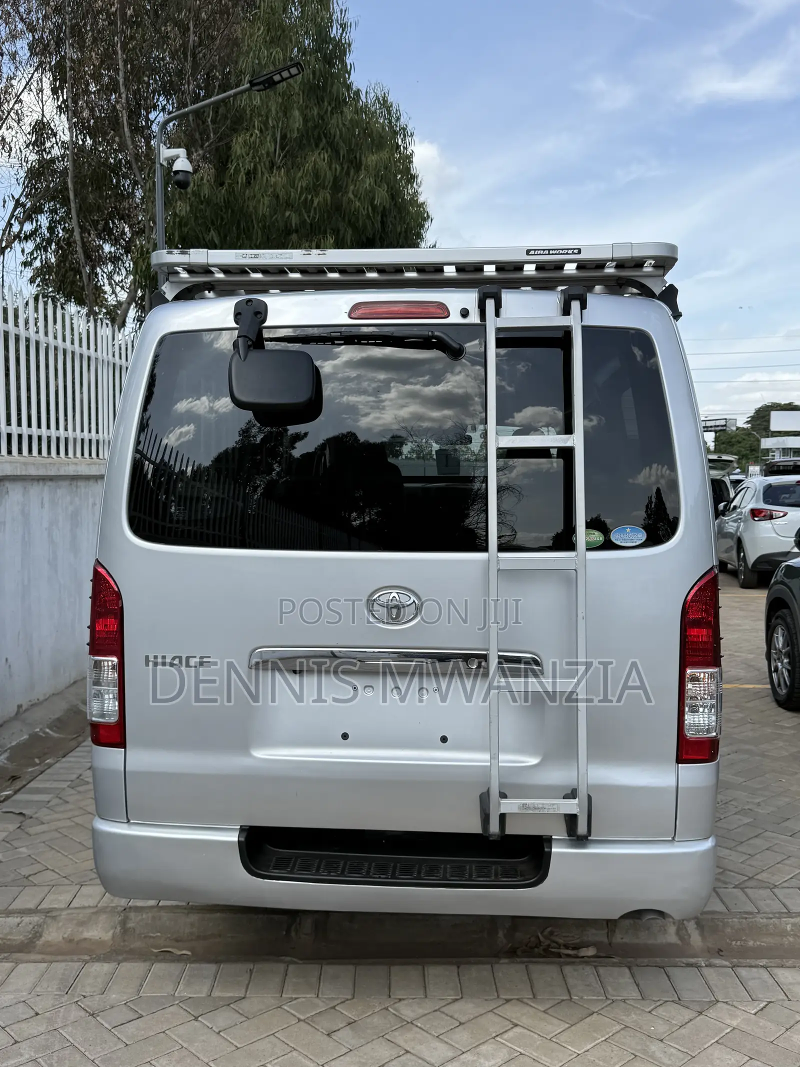 Toyota HiAce 2019 Silver