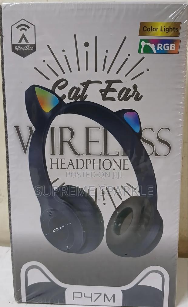Generic P47m Bluetooth Headphones With RGB Led Lights.(Children)