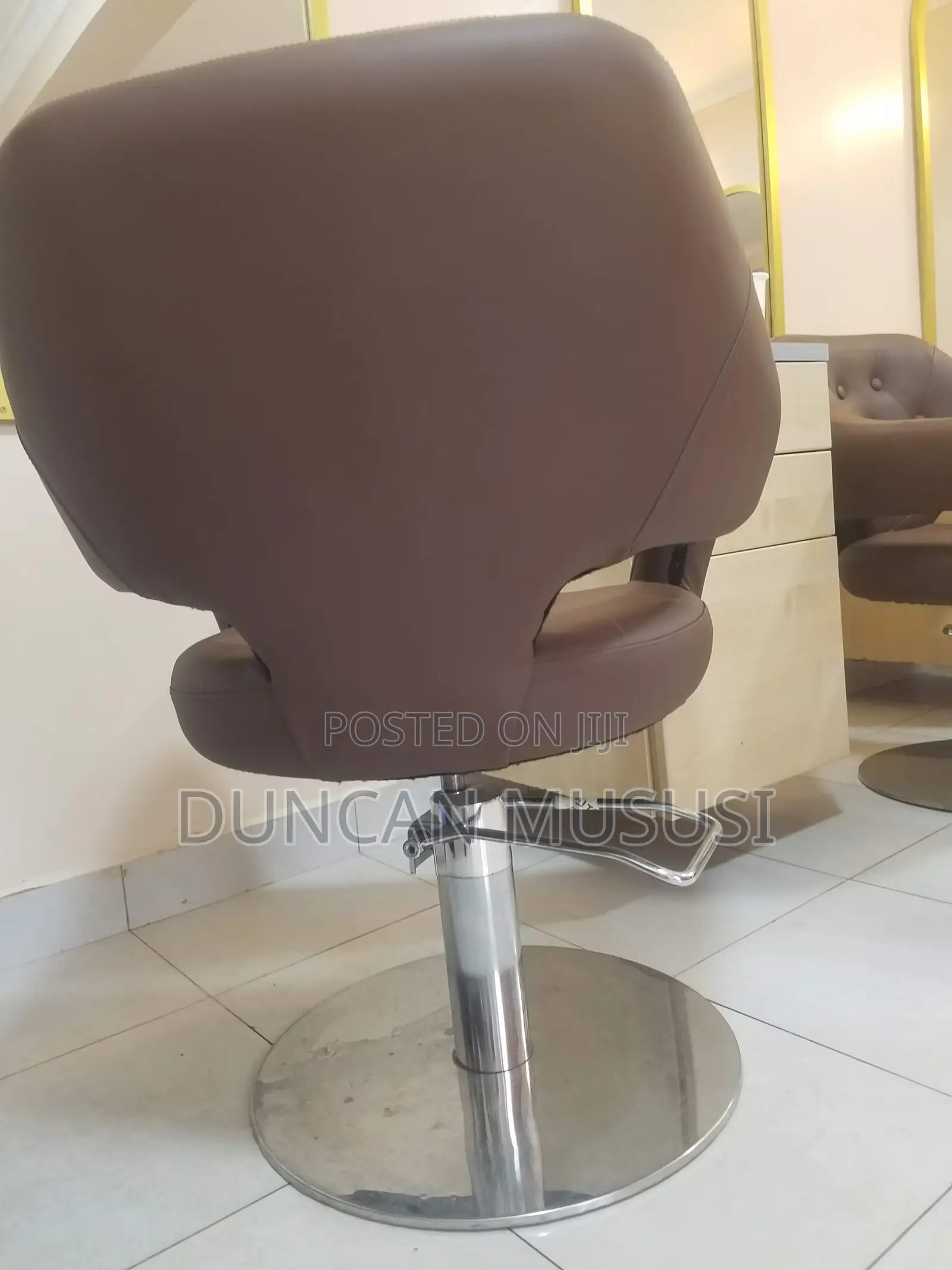 Salon Styling Chair