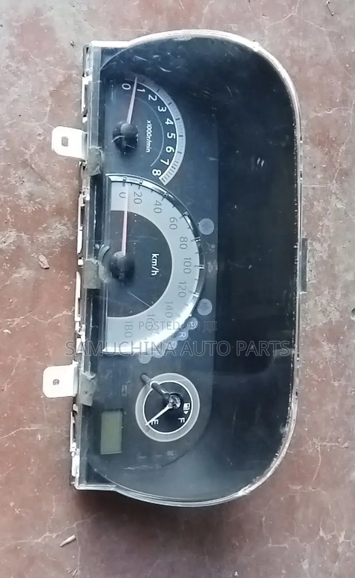 Speedclock Nissan Serena C25
