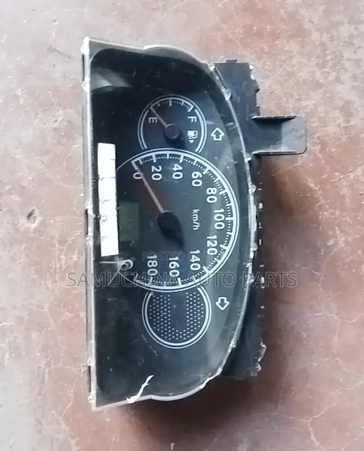 Speedclock Nissan Advan Y11