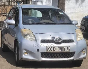 Toyota Vitz 2007