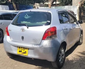 Toyota Vitz 2007