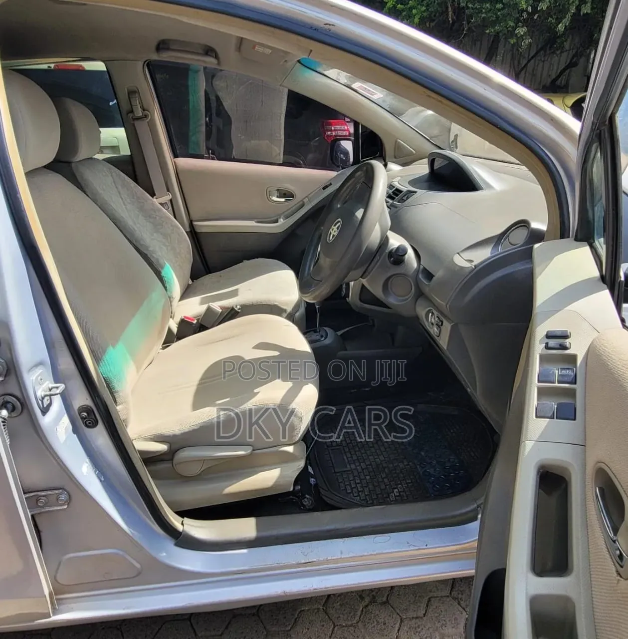 Toyota Vitz 2007