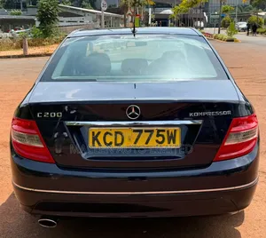 Mercedes-Benz C200 2008 Blue