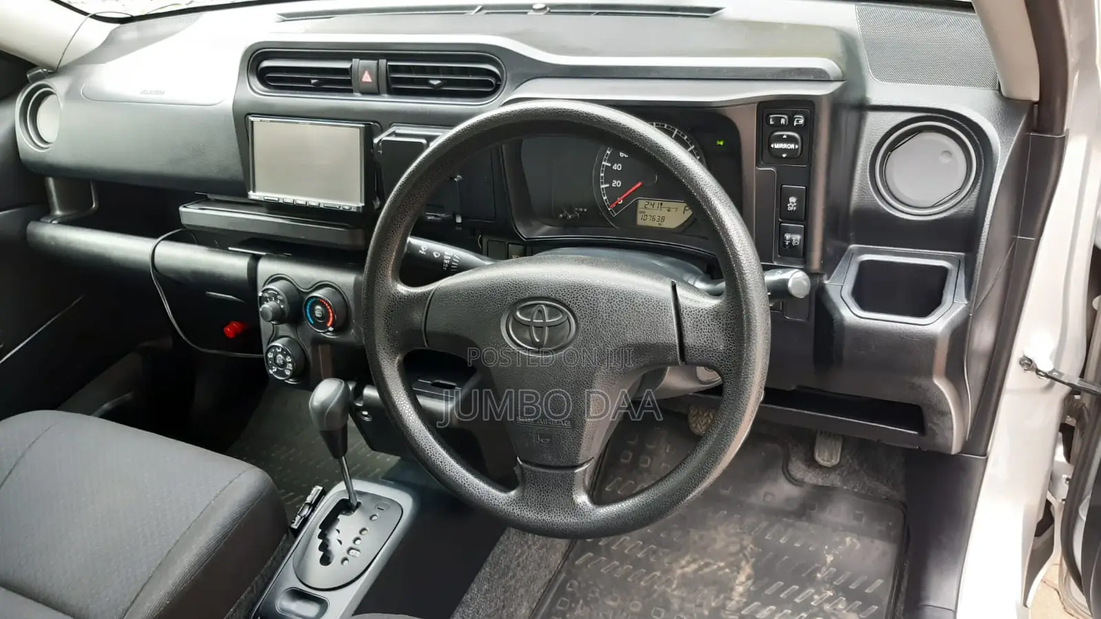 Toyota Probox 1.3 DX 2WD 2019 Silver