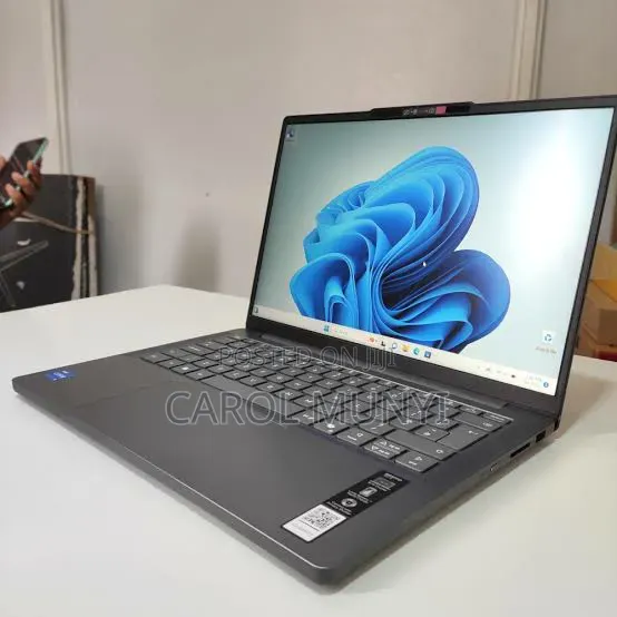 New Laptop Lenovo IdeaPad 1 8GB Intel Core i5 SSD 256GB