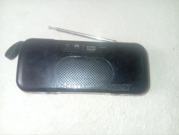 Bluetooth Speaker - thumbnail 2
