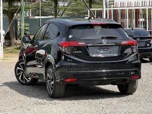 Honda Vezel 1.5 Hybrid 2WD 2019 Black
