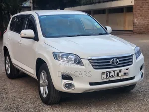 Toyota Vanguard 2011 Pearl
